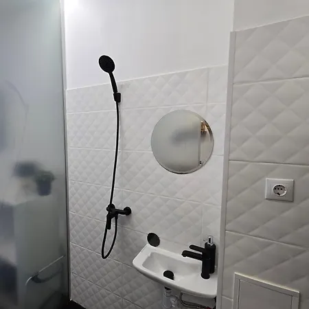 S10 Urban Apartment *